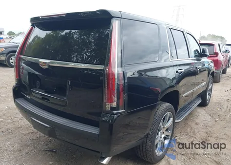 2020 Cadillac Escalade 4Wd z USA, uszkodzony, nr VIN 1GYS4AKJ4LR169974